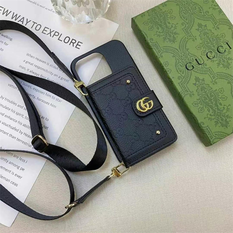 Gucci アイフォン16プロ カバー 