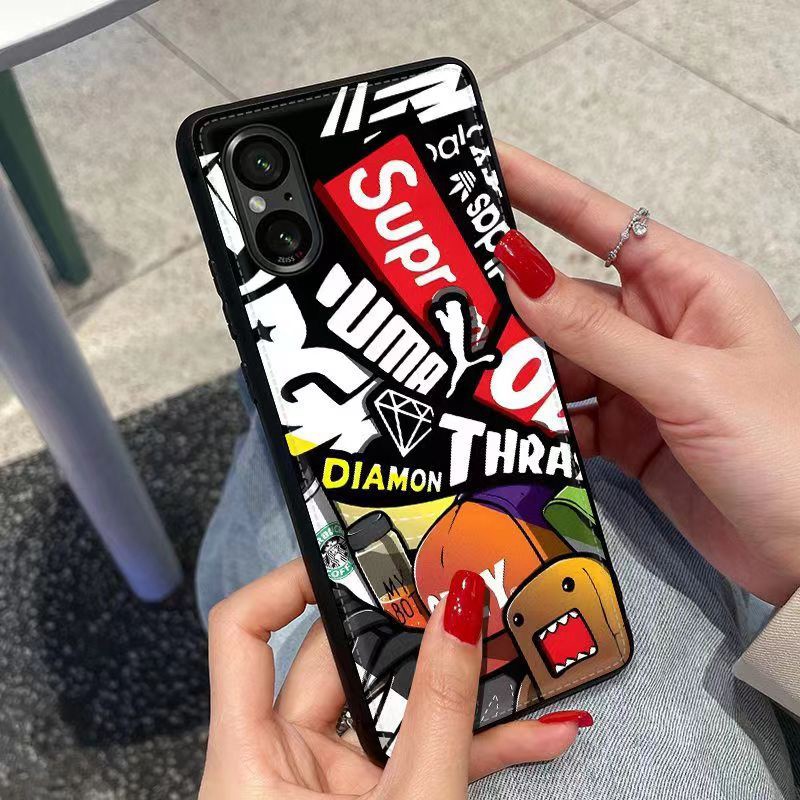 Supreme シュプリームブランド Xpeira 10 viケース